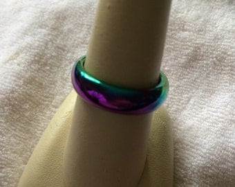Vintage Metallic Colored Band Ring, Size 8
