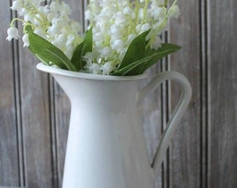 Vintage Farmhouse Magnolia Inspired Enamelware Pitcher Vase