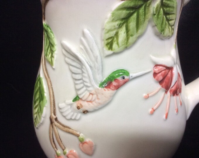 Otagiri Hummingbird Pitcher, Embossed Bird Design, Japan, Gift For Christmas, Bird Lover Gift, Gift For Her