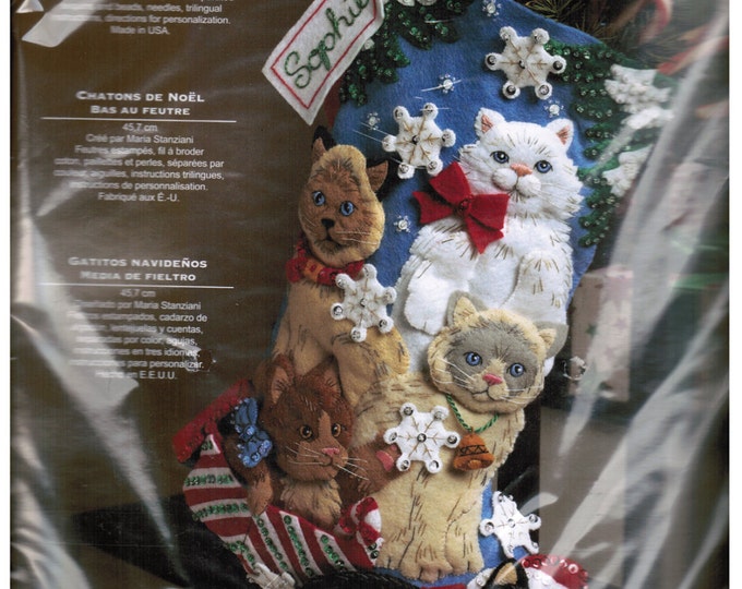 DIY Bucilla Felt Christmas Stocking Kit Christmas Kitties 18" #86060 Cats, Kittens