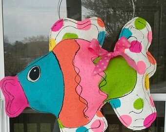 Burlap fish door hanger