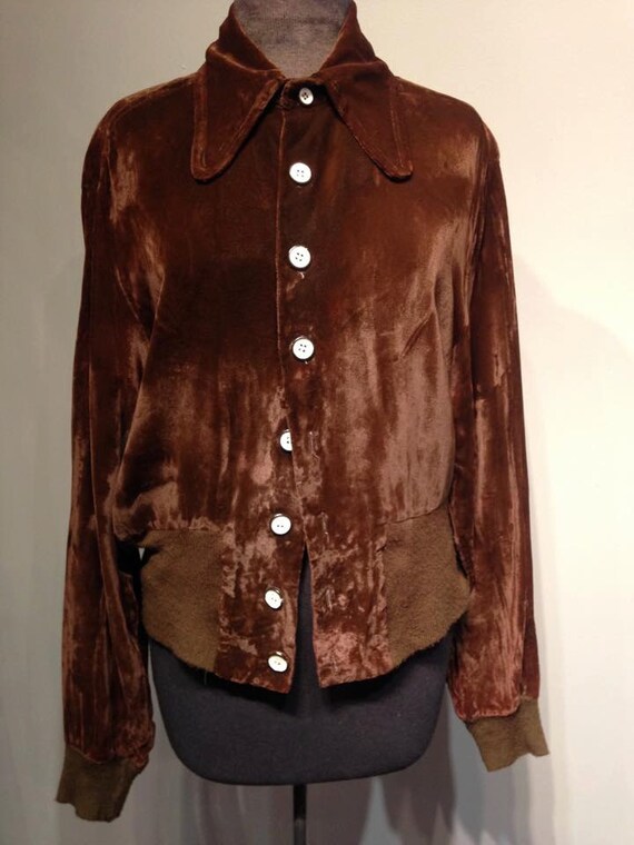 70s Velvet Jacket by CestLaVieBoutique6 on Etsy