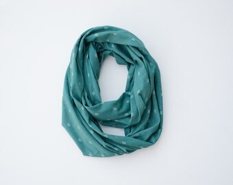 SALE Teal Arrowhead Infinity Scarf - Turquoise Ivory Arrow Scarf - Jersey Knit Loop Scarf - Womens Circle Scarf