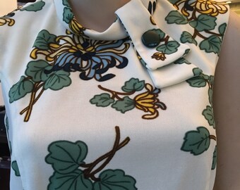 Original 1960s Dumarsel mad men style vintage dress.
