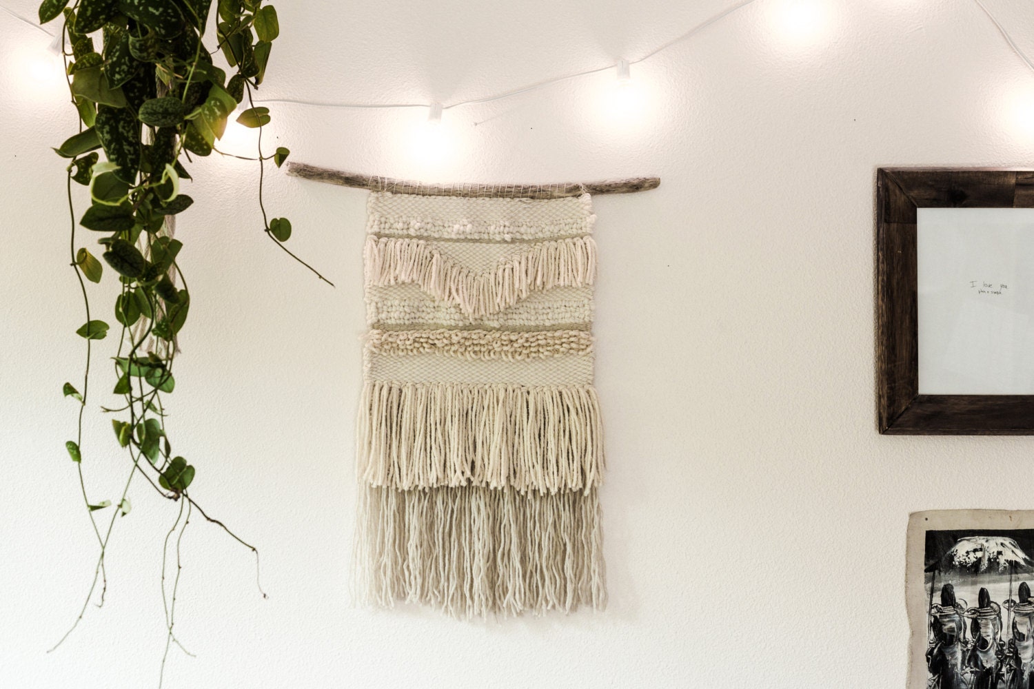 Woven Wall Hanging//Weaving//Frame loom Weaving//Gifts for Her
