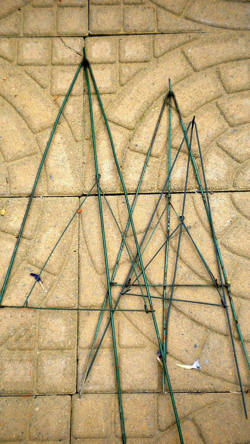 Vintage Wire Wreath Metal Cemetery Wreath Hangers Vintage