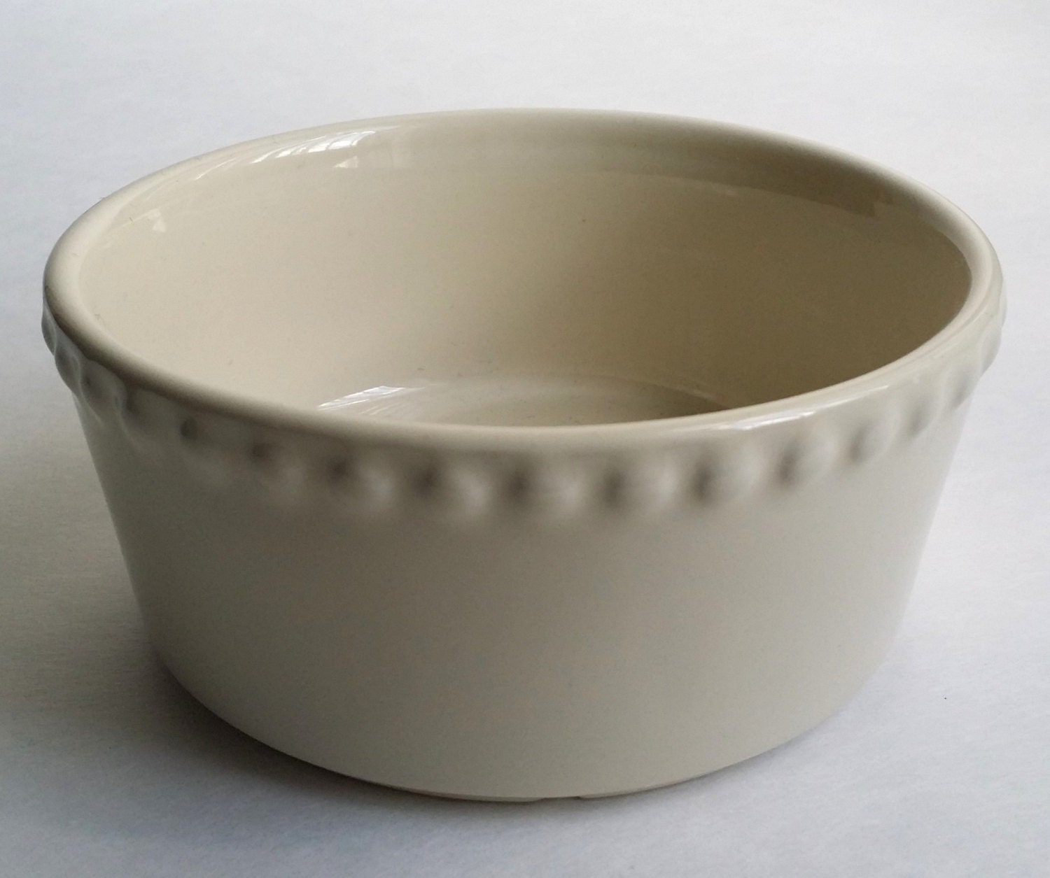 Vintage Signature Housewares Incorporated Stoneware Ceramic