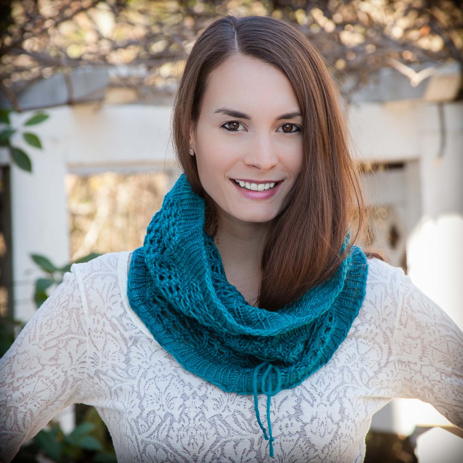 Loom Knit Snood Cowl PATTERN. Lace Snood, Infinity Scarf, Easy lace loom knit...