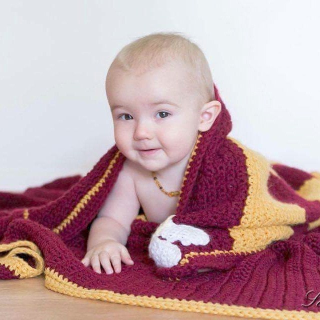 Crochet Harry Potter baby blanket Gryffindor baby blanket