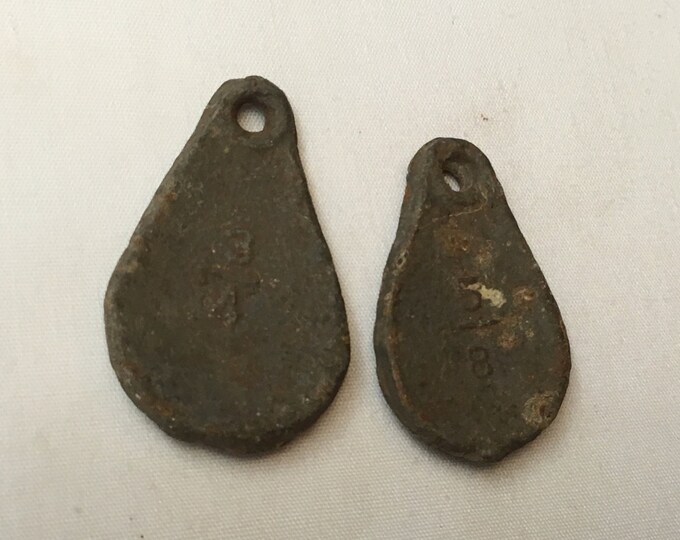 Storewide 25% Off SALE Antique 3/4 & 5/8 Solid Flat Metal Fishing Weights Featuring Original Manufacturers Inscribed Weighted Design