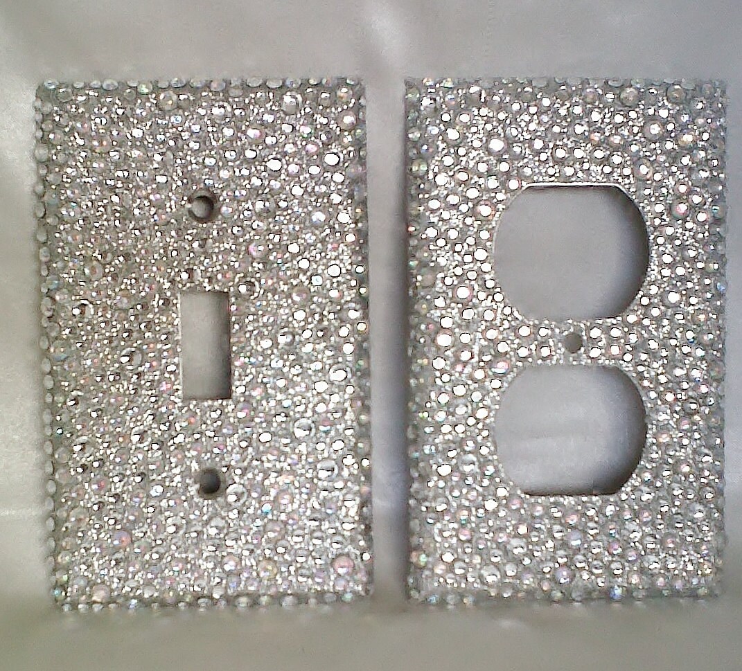 Bling Silver Glitter 2 Plug Outlet Cover and Single Toggle