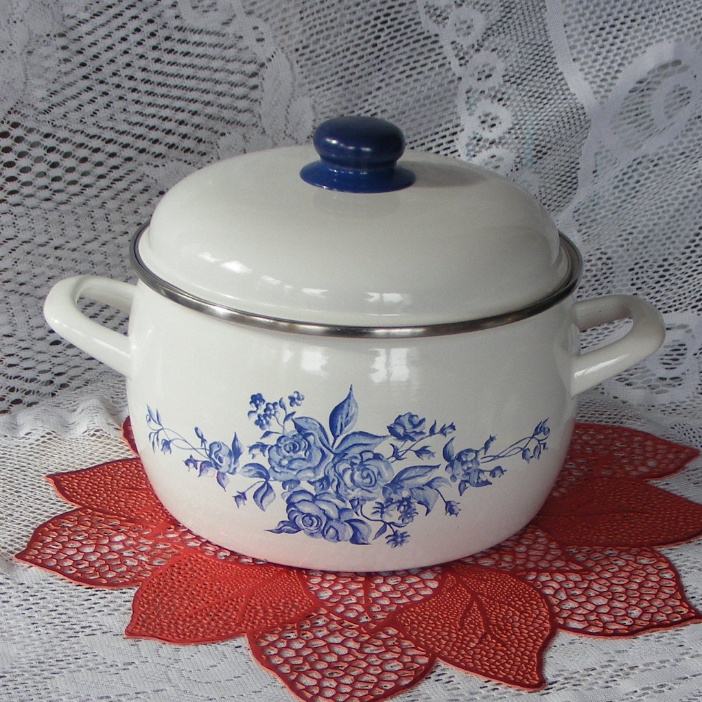 Vintage Enamel Stock Pot with Cover 4 5 Quart Cobalt Blue