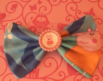Peppa Pig Fabric Hair Bow with bottle cap center, hair bow, Peppa Pig bow, party favors, birthday party, rare fabric, little girl gift