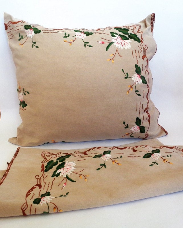 Embroidered Pillow Cases Set of 2 Vintage Embroidered Pillow