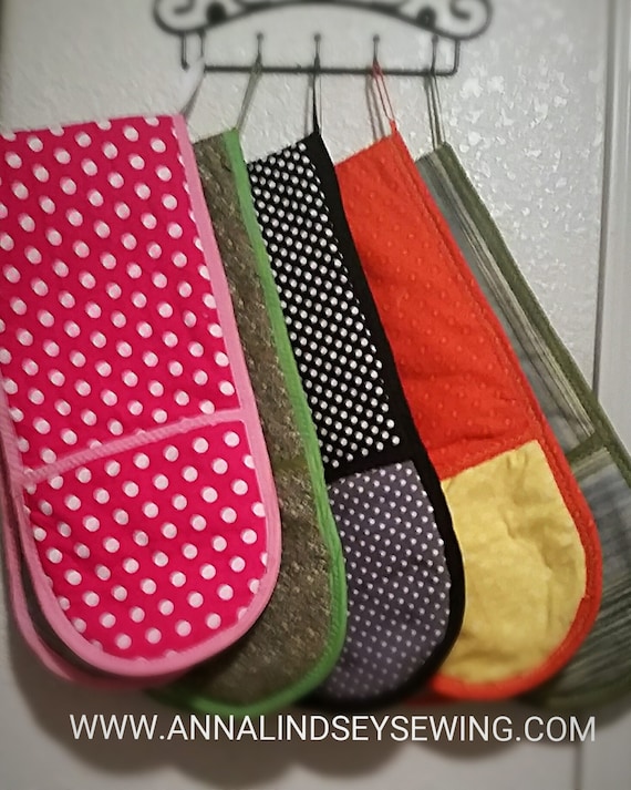 Two Handed Casserole Pot Holder