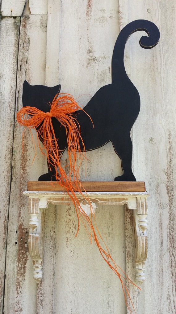 Wooden Halloween Cat