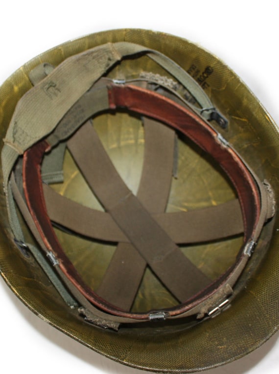 Vintage Army Helmet United States Vietnam War by DieVoltVintage