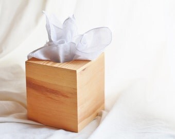 wood tissue box cover // zero waste gift box / handkerchiefs / home decor / rustic home decor / wedding card box