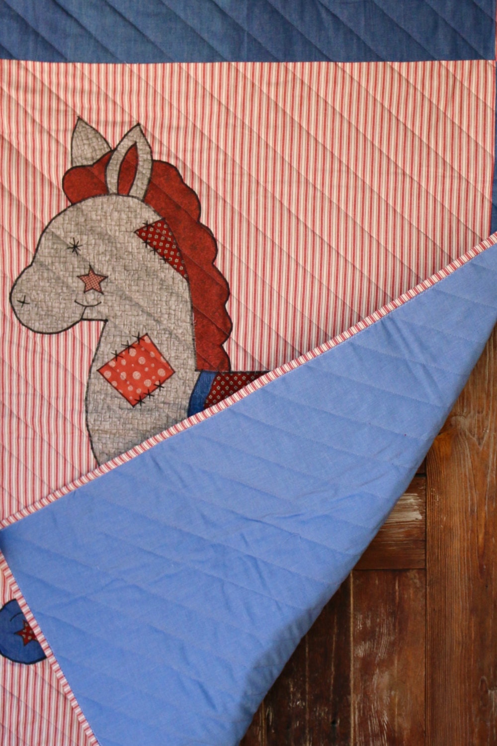 new-christmas-quilt-pattern-rocking-horse-quilt-block-ellis-higgs