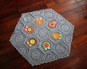Handmade Owl Mat, Crochet hexagon play mat, Owl Rug, baby shower gift, baby photo prop, home decor rug, crochet owl