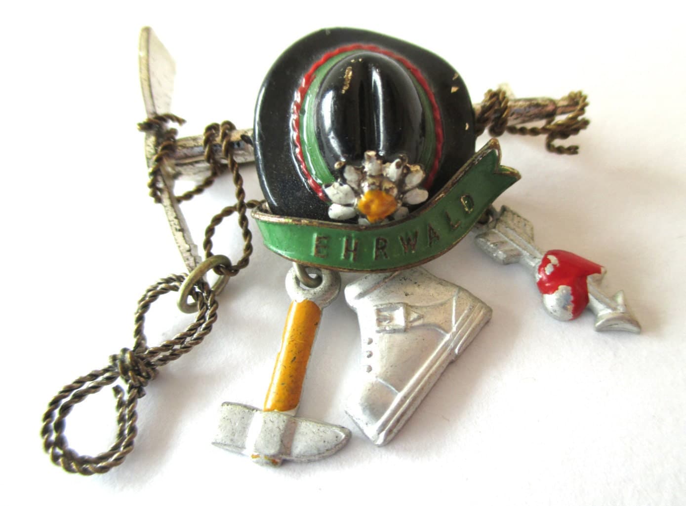 Oktoberfest Hat Pin Brooch Black Pin Germany by MyBeautifulBavaria