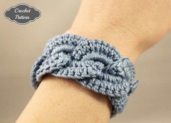 CROCHET PATTERN  Crochet Bracelet Infinity Link Cuff, Crochet Bracelet, Easy Crochet Pattern 