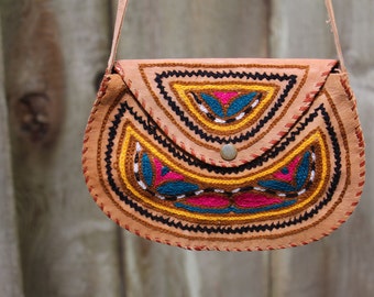 Genuine Leather Vintage Southwestern Embroidered Crossbody Satchel Small Purse