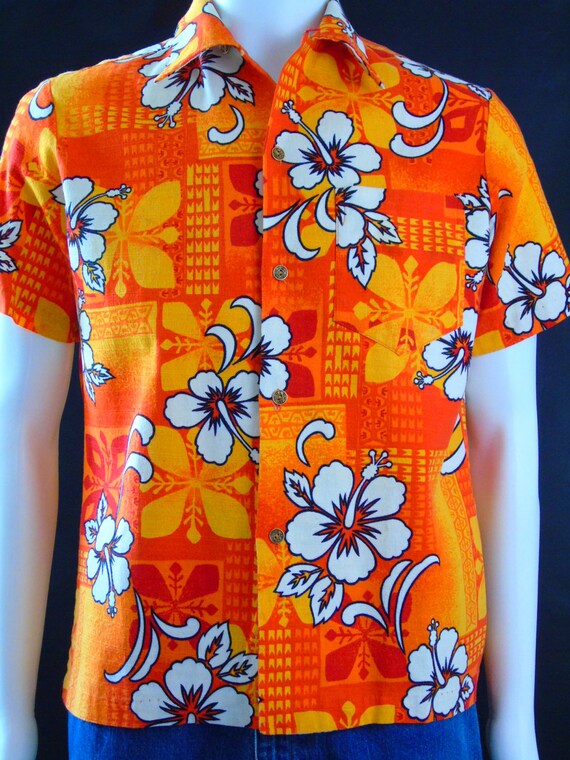 Vintage 60s Barkcloth Royal Hawaiian Co Aloha Surf Shirt G.V.H