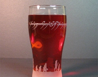 Lord of the rings characters and one ring inscriptions,16oz Pub glass,Drink glass