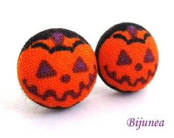 Pumpkin earrings - Halloween pumpkin stud earrings- Halloween pumpkin post earrings - Halloween pumpkin posts sf1067