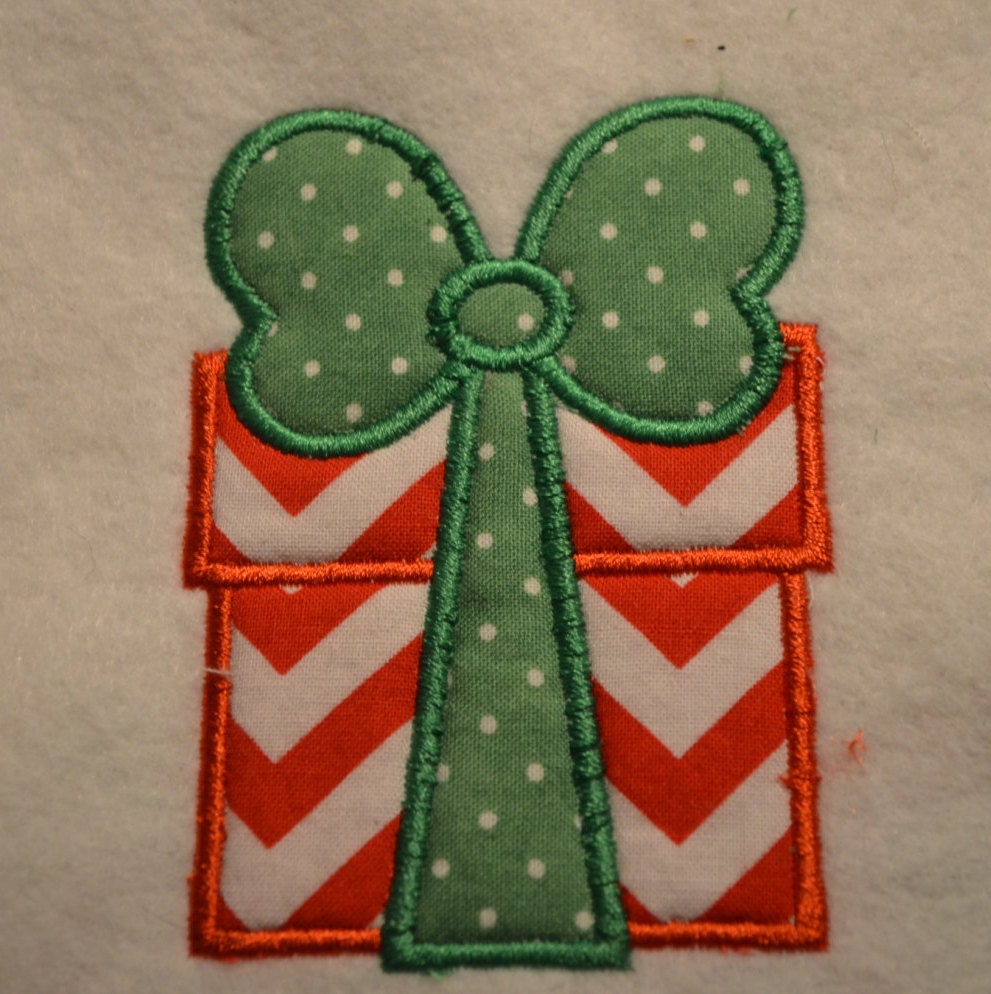 Chirstmas Gift Applique by StitchesByJackie on Etsy
