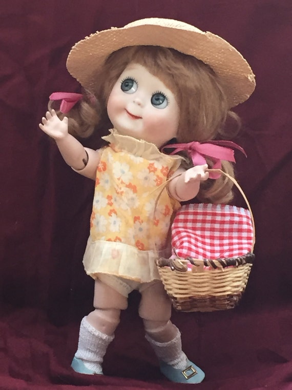 Reproduction JDK 221 Googly Eye Doll