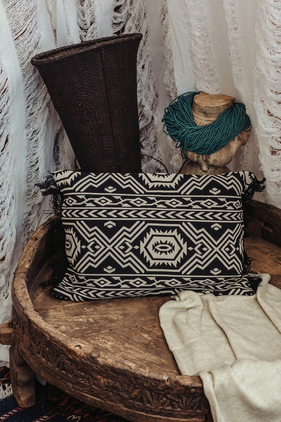 Tribal Throw Pillow Cover Knitted Black And White Decorative