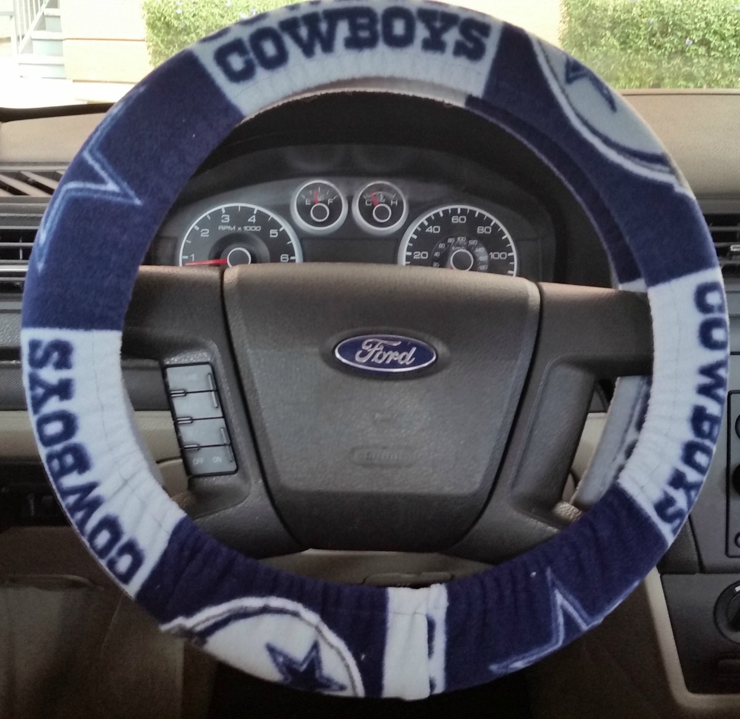 Cowboy steering wheel drivers