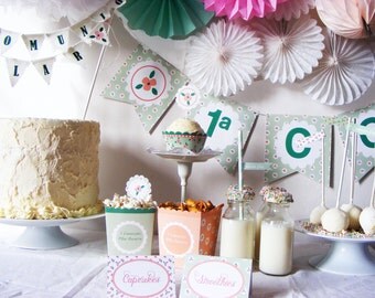 FLOWERS FIRST COMMUNION Party Decorations Package. Party Package for 8 guests. Wedding Anniversary. Baptism. Bridal Shower decorations
