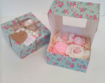 baby cupcakes, baby shower gift, new mum gift, burp cloth, socks and bib cupcakes, baby shower decoration