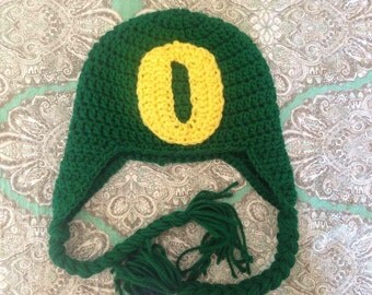 Items similar to Crocheted hat for baby with Oregon Ducks colors on Etsy