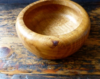 Hand Turned Oak Pot 9cm
