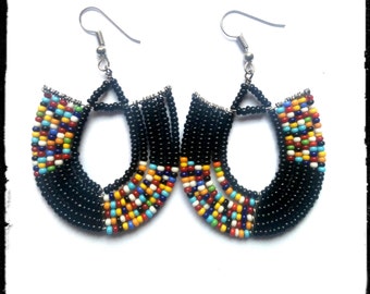 Maasai Earrings, African earrings, Kenyan earrings, Masai earrings, Masai jewelry, maasai jewelry, African jewelry, Black earrings(EA0004)