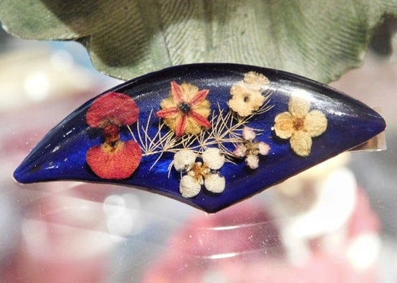 Vintage Folk Art Pendant Sterling Silver Pendant Artisan Hand Crafted Vintage Real Flowers Leaves Twigs Miniature Wearable Art Jewelry