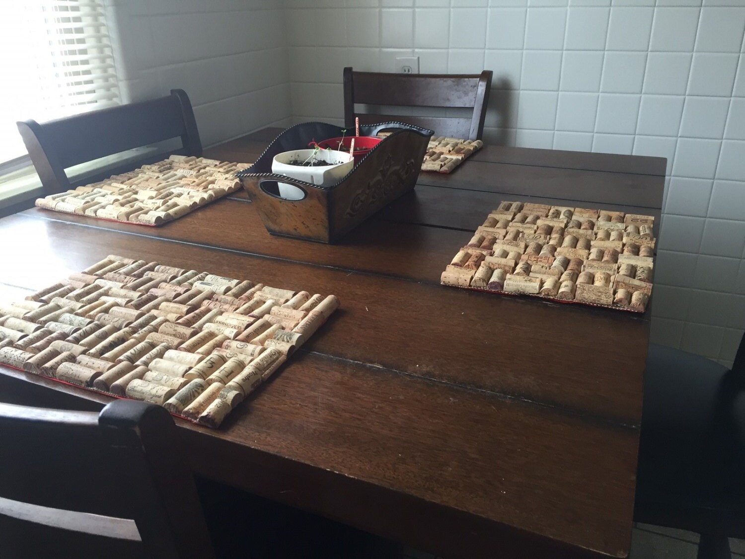 wine cork place-mat set - handmade dinner mat sets - dining table wine cork place-mat set - handmade dinner mat sets - dining table
