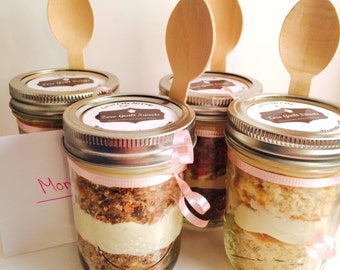 Jar Cake, Cupcake in a Jar, Gluten Free, Low Sugar, High Protein, Buttercream Frosting, Wedding Favor, Birthday, Graduation, Mason Jar