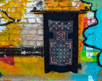 Thai tapestry (wall hangling, wall decoration, h'mong, embroidered, batik, wall decoration, embroidered, attanetion)