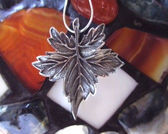 Leaf pendant,Sterling silver,Gift,hande made,oxidized