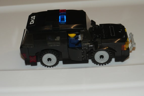 lego city police suv