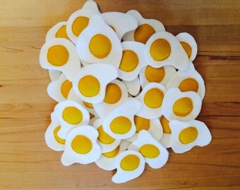 egg (playfood - feltfood / dînette en feutrine/ Spielküche)