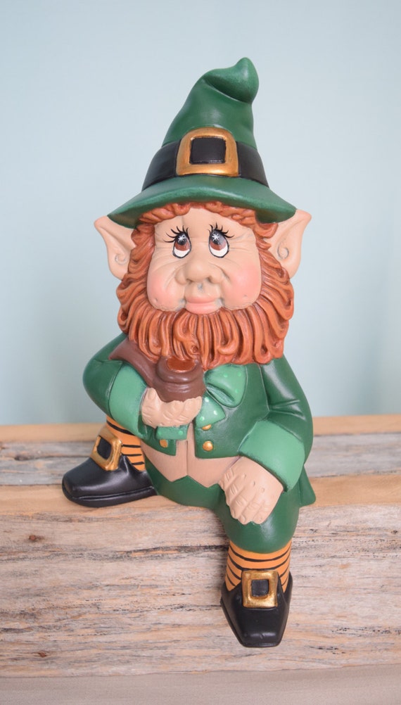 Leprechaun Statue for St Patricks Day Leprechaun Figurine
