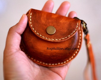 Leather coin purse,leather earbuds pouch case bag,leather purse,coin pouch,change purse, change pouch,hand-painted and stitched by napkitten