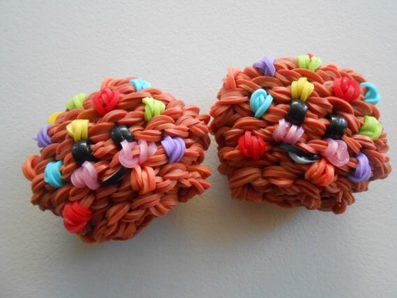 Rainbow loom poker chips