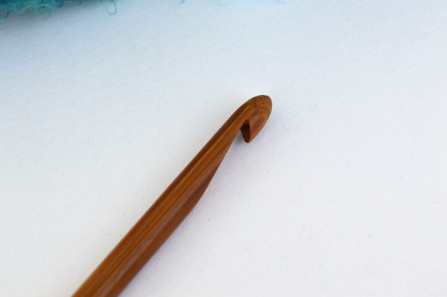 Size J Crochet Hook UK Size 4 6mm Hand Painted Bamboo